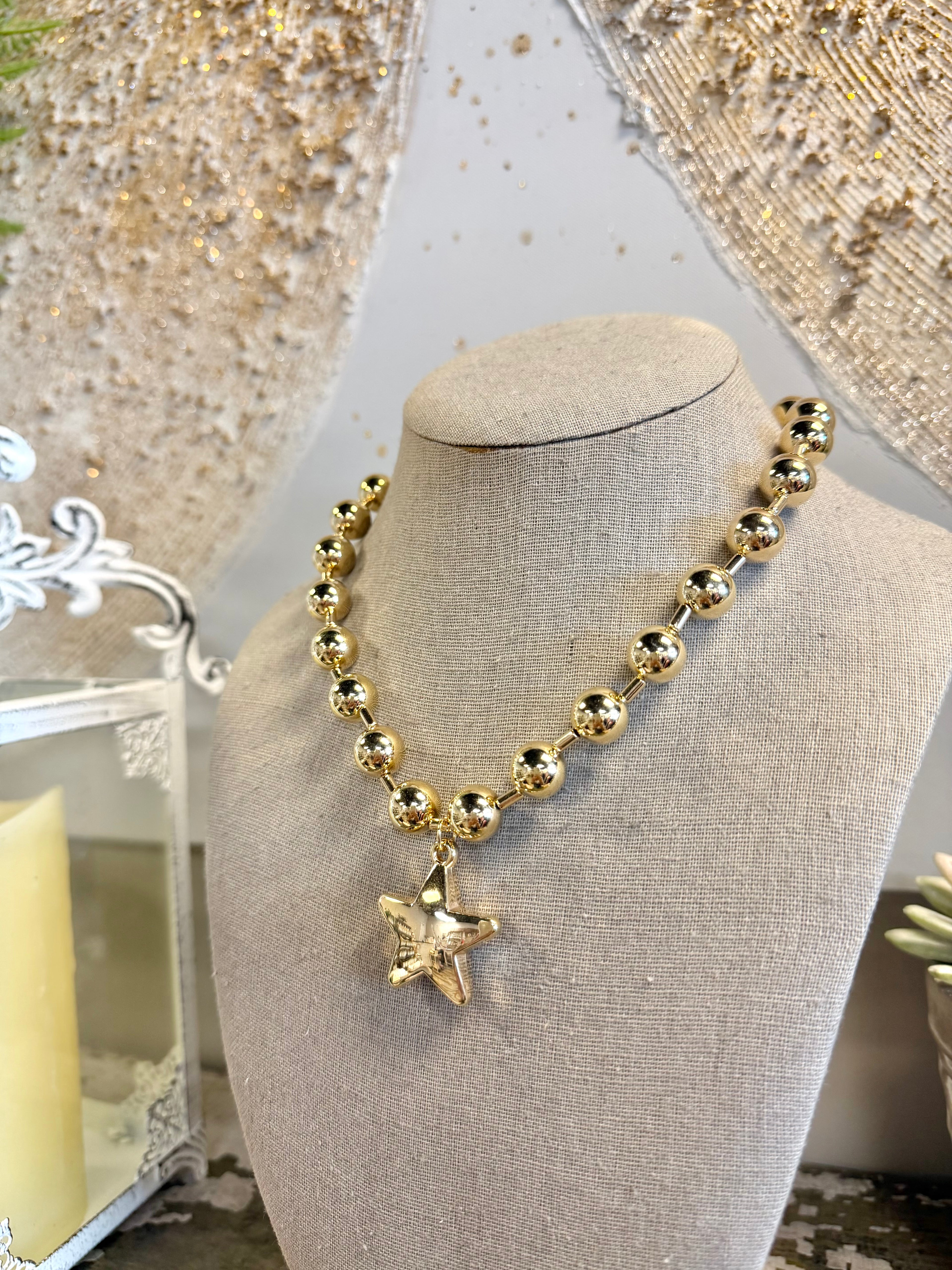 Puffy Star Chunky Ball Chain Statement Necklace