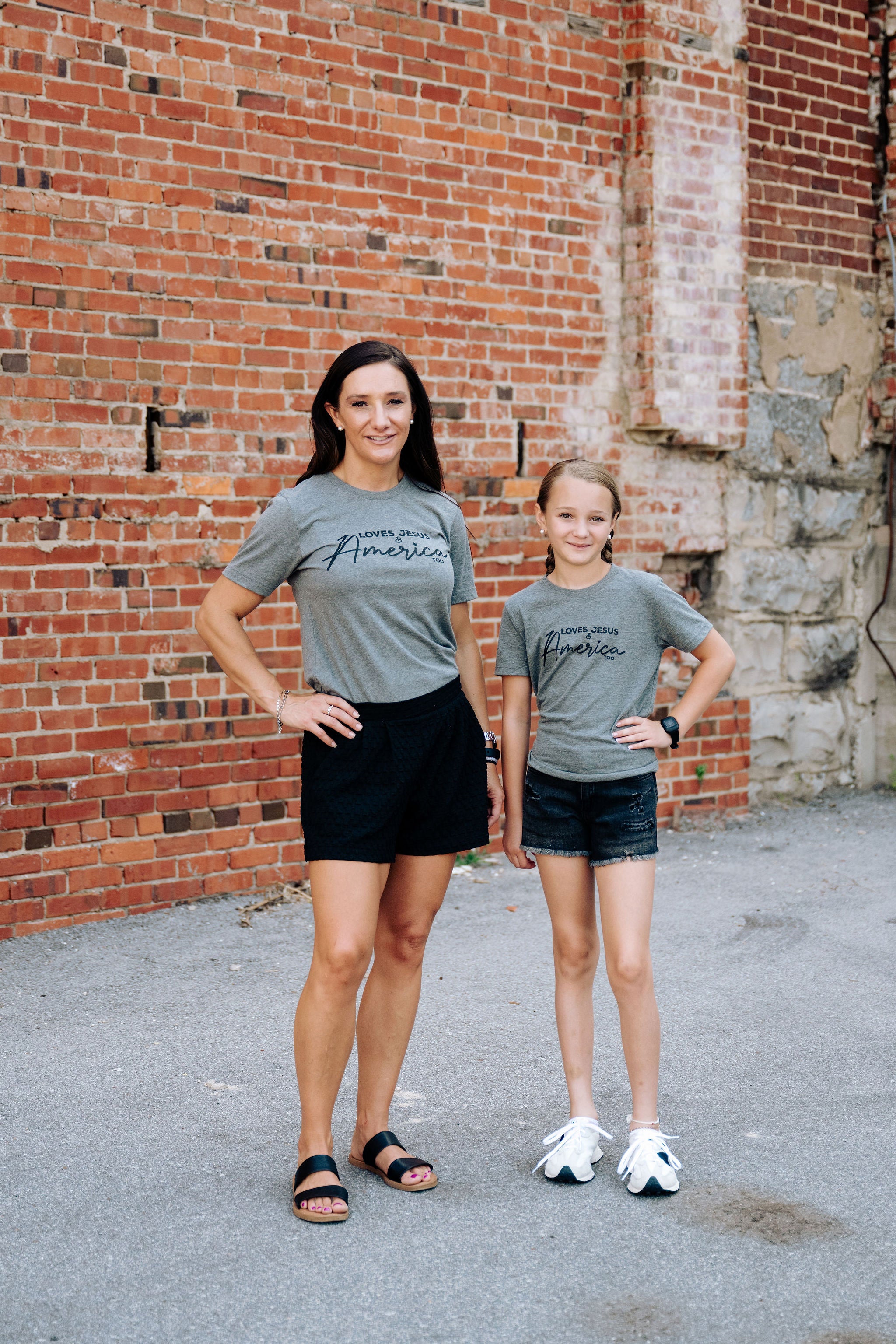 Loves Jesus & America Too {gray} ~ Adults & Littles